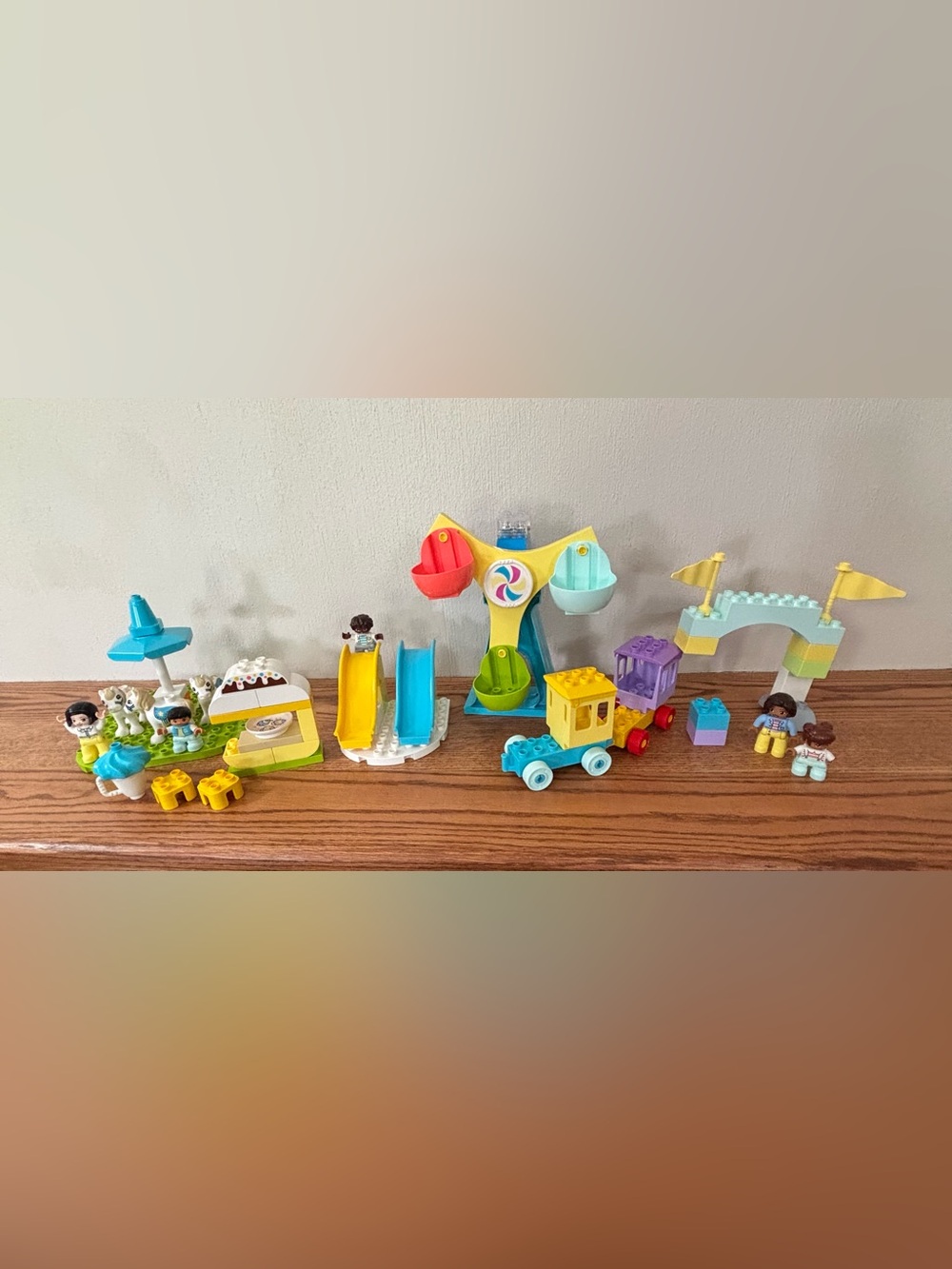 Lego Duplo 10956 Amusement Park Incomplete Set